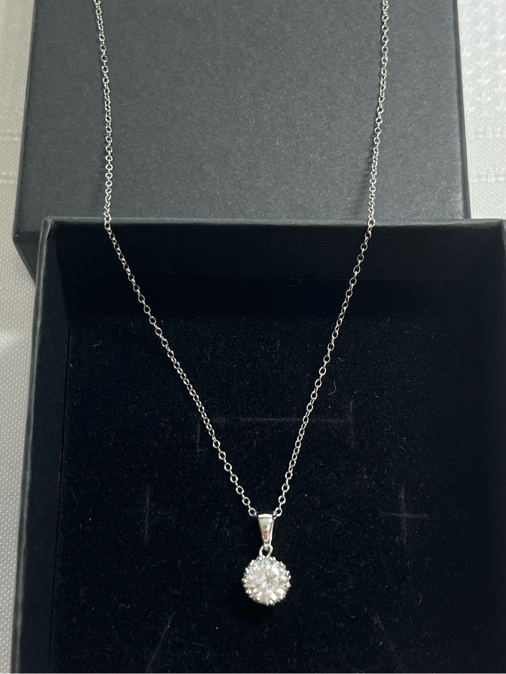 New sterling silver necklace and pendant
Made in Italy 925